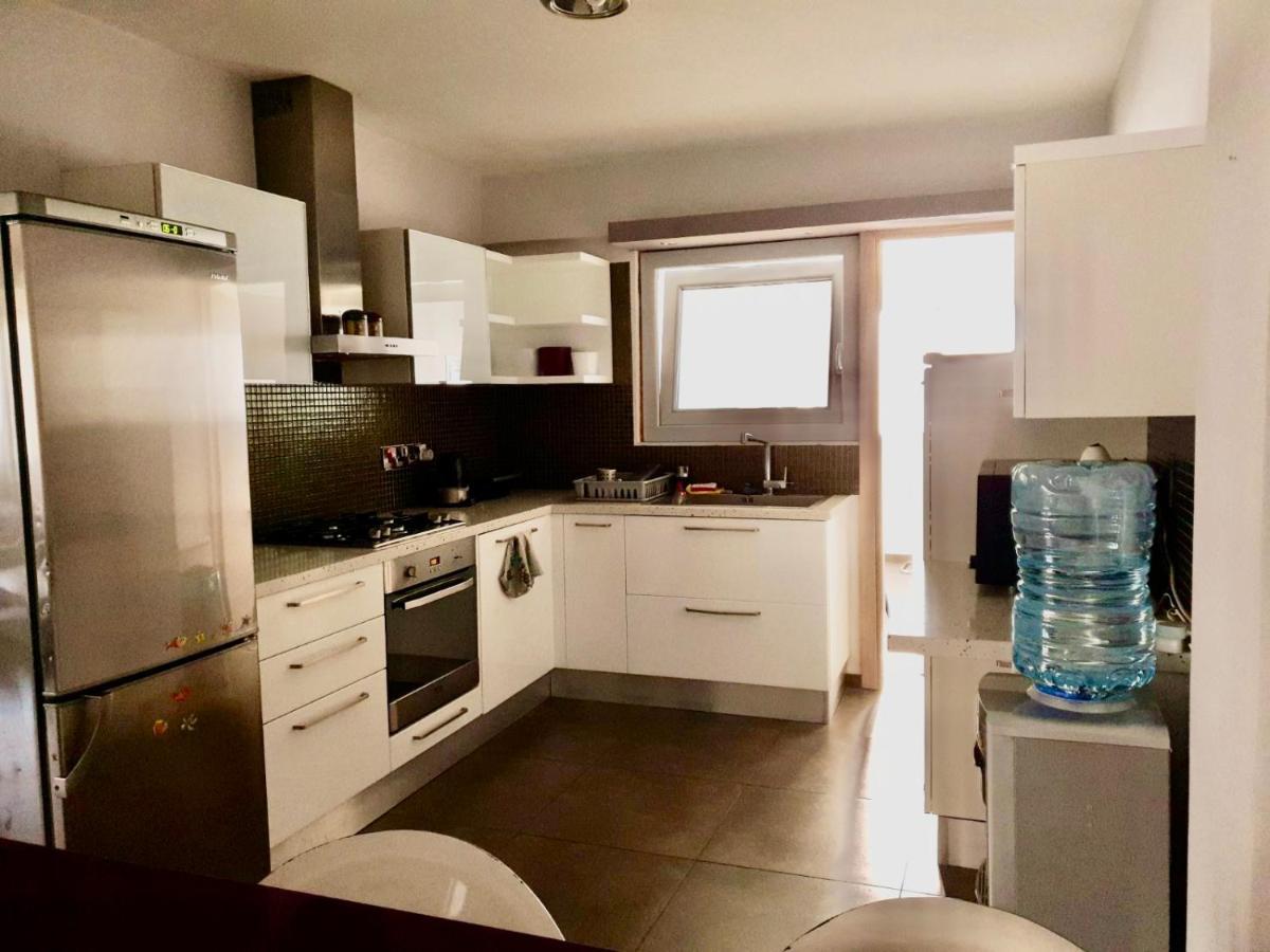 2-Bedroom Appartment In Center Nicosia Exterior photo